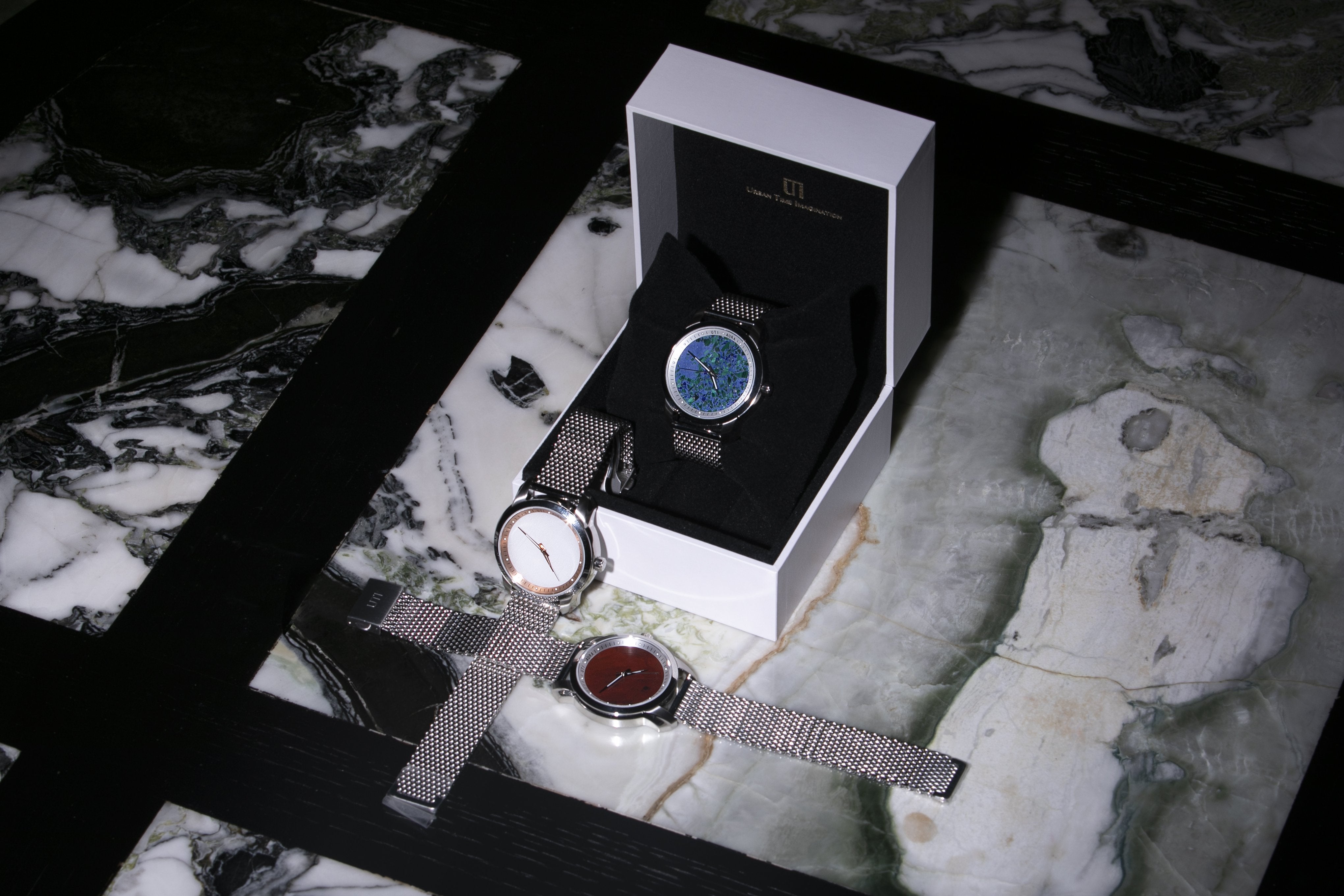 WHITE JADE ROSE GOLD